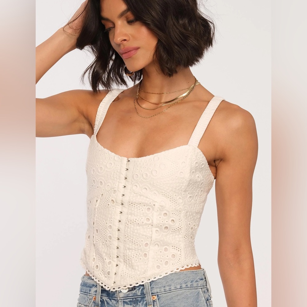 Heartloom Cream corset Top MEDIUM